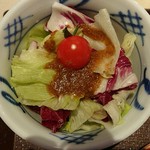 Mansaku - 江戸前　海老天丼御膳(税込み1382円)の野菜サラダ　パリッパリッ新鮮！
