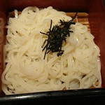 Mansaku - 江戸前　海老天丼御膳(税込み1382円)のうどん。ツルッとのど越しがいい。
