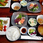 よし半 - 刺身定食