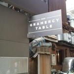 グラマシー テーブル - 看板