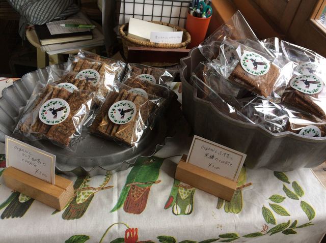 はちすずめ菓子店 ハチスズメカシテン 紫波中央 洋菓子 その他 食べログ