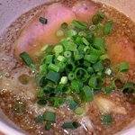 麺屋 菜々兵衛 - つけ麺のつけ汁です（２０１１年５月）。