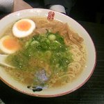 熟成細麺 宝屋 - ラーメン