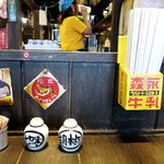 ヨシベー - ラーメン ヨシベー 西葛西店 店内 調味料他