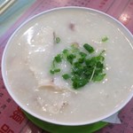 羅富記粥麪專家 皇后大道店 - 魚片粥