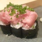 三宿の寿司 えん - ネギトロ大盛りの鉄火巻き
