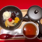 イッピン カフェ - クリームあんみつの空中写真 2016/09/28