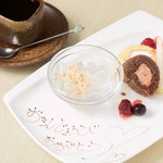 Cafe CLOVER - 