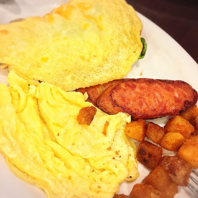 口コミ一覧 Eggs 'n Things Ala Moana （エッグスンシングス） アラモアナ/カフェ [食べログ]