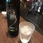 キャトルラパン - ここでもやっぱり、お水。