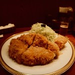 ぽん多本家 - カツレツ、意外と大きい