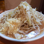 豚星。 - 小ラーメン・ニンニク（750円）
      