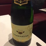 シェ シロ - シャンパーニュボトル