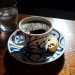 Kafesadopureisu - スペシャルブレンドコーヒー(450円)です。
