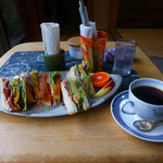 茶房 うえだ - サンドウィッチとコーヒー