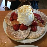 Eggs 'n Things Flagship - 