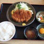 とん起 - 特上ロース定食
