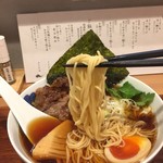 麺屋 猪一 離れ - 炙り和牛の追い鯖そば（麺）