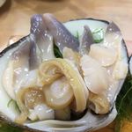 栄寿司 - 生の北寄貝は香りがいいね