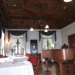 ヴィラ・デル・ソル - 朝のレストラン南葵文庫