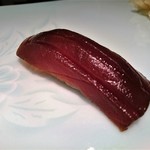 鮨 相澤 - にぎり　鮪づけ　※車海老の代替