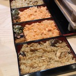 くろぎ - 残った土鍋ごはんは折詰めでお土産に