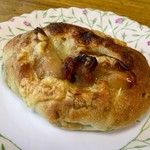 パン家アストレア - 【水菜＆チキン(ゆずごしょう風味)/200円】2017年10月13日(金)撮影