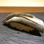 丸萬寿司 - 握り　小肌