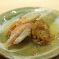 鮨 しゅん輔 阿佐ヶ谷 - せいこ蟹(香箱蟹)　蟹の甲羅、殻の出汁とシャリと共に