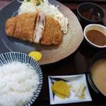 矢田かつ - 六白黒豚ロース定食