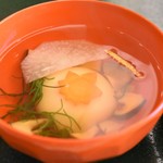 Washoku Dou Yamazato - 蟹白玉餅の吸い物