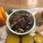 そば切り 蕎香 - 椎茸。山椒がきいて美味いんです