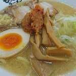 豚味噌もっこりラーメン - 