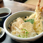 本格手打ちうどん かず丸 - 料理写真:海老天おろし