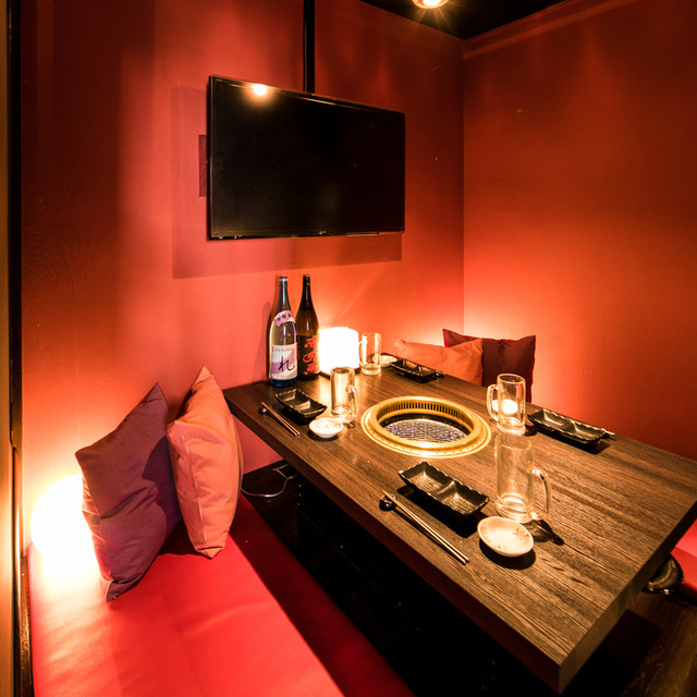 座席 : 国産焼肉食べ放題 牛若丸 渋谷本店 （【旧店名】牛魔王