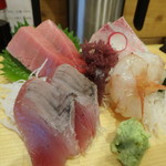 海鮮めし屋 磯人 - 刺身4種とエビフライ・カキフライ定食