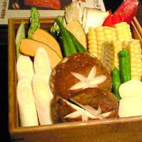 天空焼肉 星遊山 - 野菜の盛り合わせ。