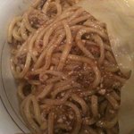 ラーメン凪　炎のつけめん - 麺のアップ　麺にマーボー豆腐が和えてあります！