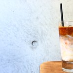 quttro PLUS - アイスカフェラテ