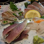 旬魚菜 しら川 - 刺身盛り合わせ（クロムツ、イナダ、赤やがら、ソウダガツオ）