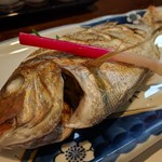 旬魚菜 しら川 - ハナ鯛（チダイ）の塩焼き