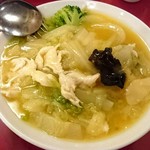横浜中華街 中國上海料理 四五六菜館 - エビ味噌入り鶏肉と白菜の煮込