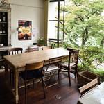 Cafe Beaux Raisins - 