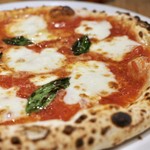 Pizzeria Va Booo - マルゲリータ 600円