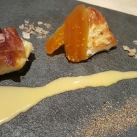 馳走 啐啄一十  - ⑬焼き平鱸(長崎県五島列島)にイベリコ豚のスライスを乗せて&⑭焼き縞鯵(長崎県五島列島)にからすみを添えて
