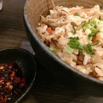 四川味噌ラーメン Z軒 - 何故か炊き込みご飯。