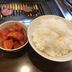 焼肉たきもと - ご飯大・カクテキ