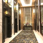 MAKATI DIAMOND RESIDENCES - 