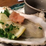 おもいで横丁 - 殻付牡蠣