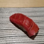 鮨 巳之七 - 中トロ。